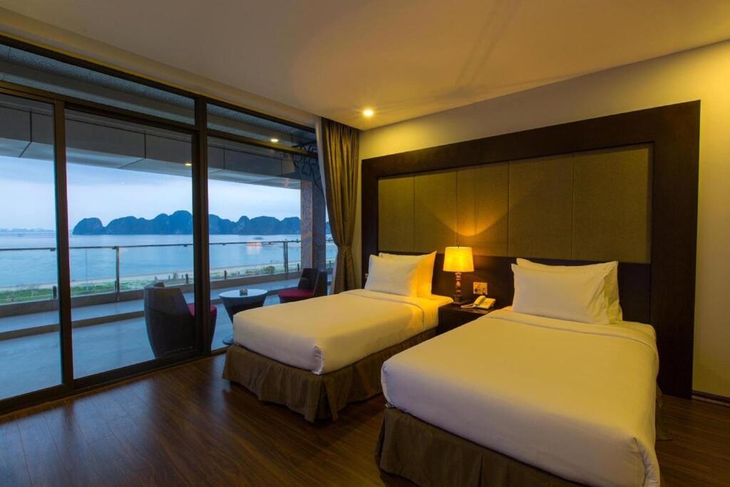 Moon Halo Hotel Hạ Long Ngoại thất bức ảnh